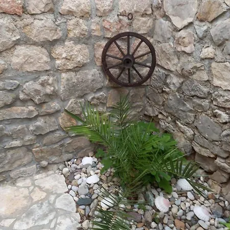 House Near Sea Kruševo